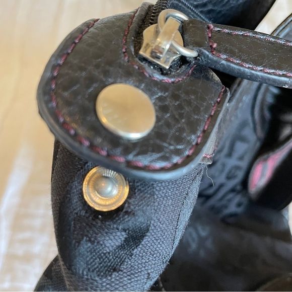 Etienne Aigner leather
 purse w/zipper and magnetic latch closure. 3 sections - Picture 5 of 16